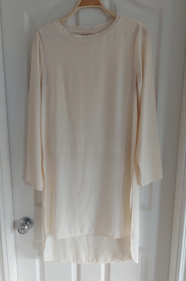 Hi-lo tunic - Picture 1 of 3
